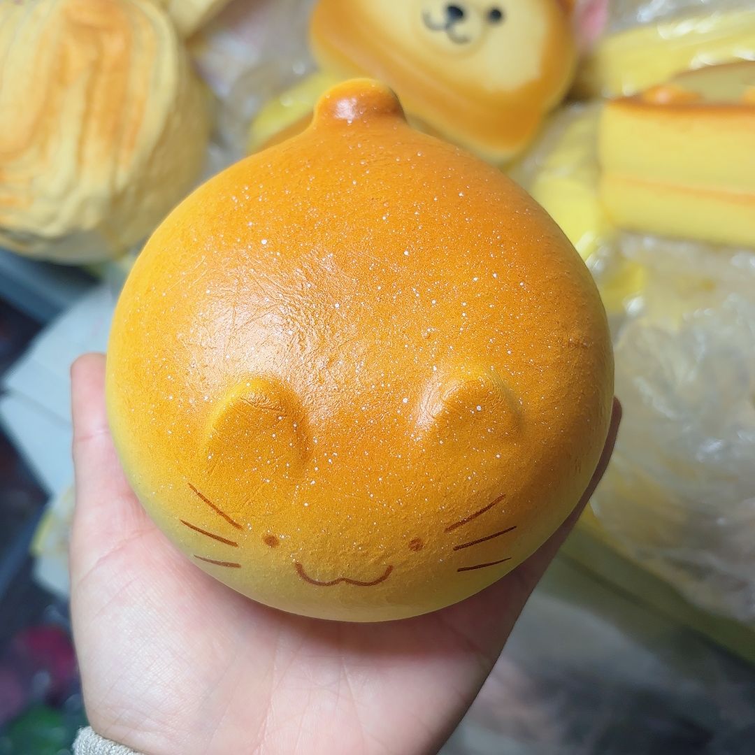 Squishy Bread Cat Slow Rising  - огляд і ціна Kids Quiet Toys